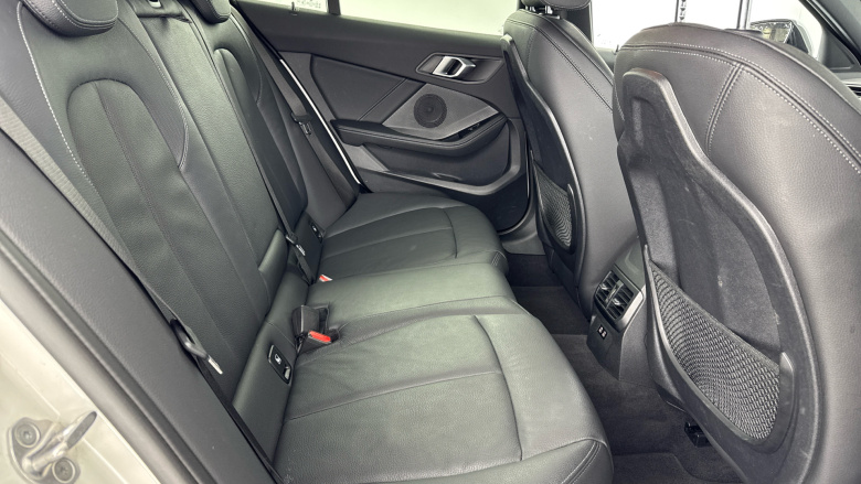 BMW 1 Series 118i M Sport 5dr Step Auto Petrol Hatchback